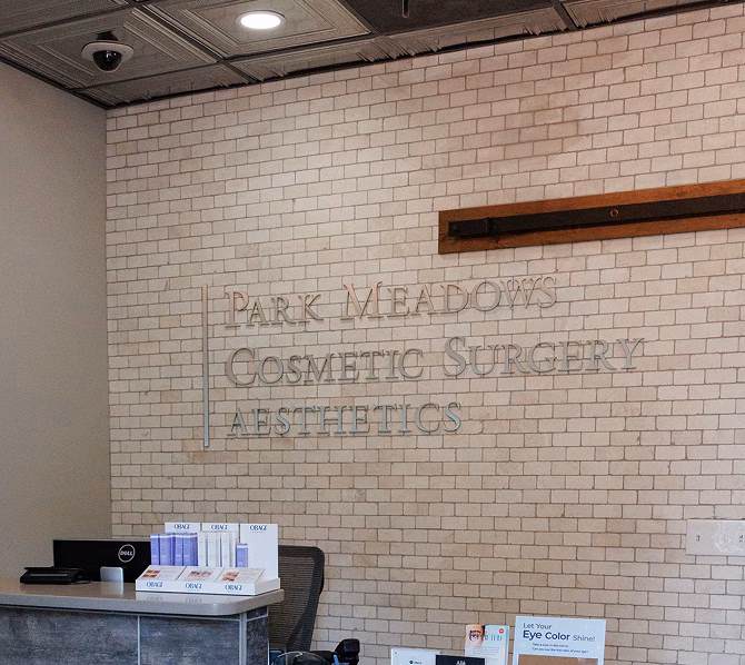 Why Choose Our Aesthetics Office-img@2x_converted